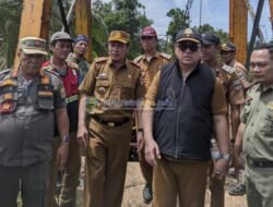 PJ. Sekda Tedi Zadmiko dan BBTNBBS Tinjau Jembatan Way Pemerihan untuk Percepat Pembangunan