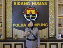 Polisi Lakukan Autopsi Mayat Tanpa Identitas di Pantai Tanggamus