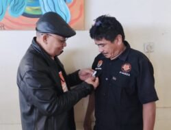 PPWI Perluas Jangkauan di Banggai: Wilson Lalengke Berikan Mandat kepada Hermanius Burunaung untuk Bentuk DPC